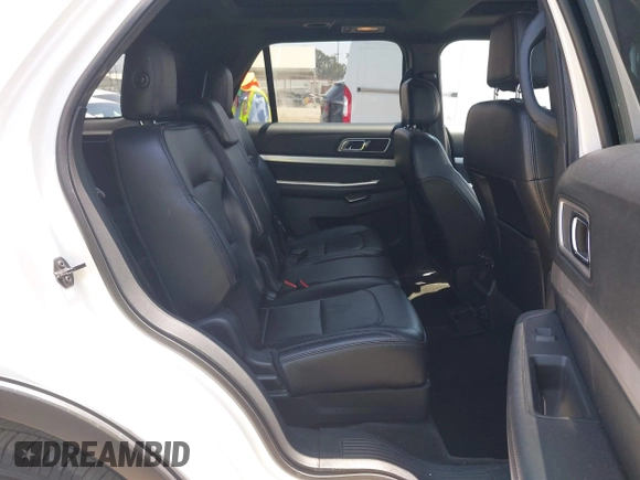 2017 Ford Explorer XLT с VIN 1FM5K7D8XHGA33952, выставлен на аукционе IAAI как лот 42623358 с пробегом 108 415 миль миль и . История ставок и продаж доступна на DreamBid. Изображение 8.