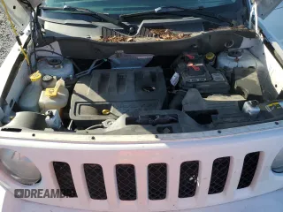 2014 Jeep Patriot Sport with VIN 1C4NJRBB5ED809144, listed as a Copart auction lot 47925995 with 141,888 mi miles and Salvage Title. Bid and sale history available at carsss.com. Image 12.
