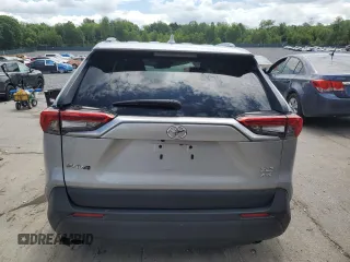 2022 Toyota RAV4 XLE with VIN 2T3P1RFV0NW271422, listed as a Copart auction lot 62839795 with Not provided miles and Salvage title. Bid and sale history available at DreamBid. Image 6.