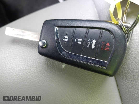 2019 Toyota Camry LE z VIN 4T1B11HK9KU708465, wystawiony jako IAAI lot #41921754 z przebiegiem 119 106 mil mil oraz . Historia ofert i sprzedaży dostępna na DreamBid. Obrazek 11.