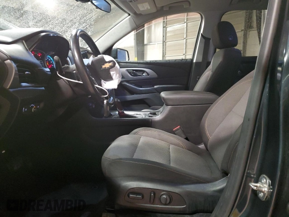 2019 Chevrolet Traverse LT Cloth with VIN 1GNEVGKW5KJ179058, listed as a Copart auction lot 72695084 with 101,906 mi miles and Salvage Title. Bid and sale history available at carsss.com. Image 7.