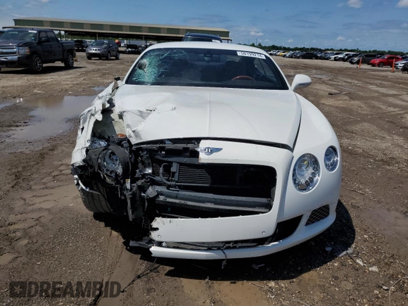 2013 Bentley Continental GT с VIN SCBFU7ZA2DC084722, выставлен на аукционе Copart как лот 50199214 с пробегом 25 225 миль миль и . История ставок и продаж доступна на DreamBid. Изображение 5.