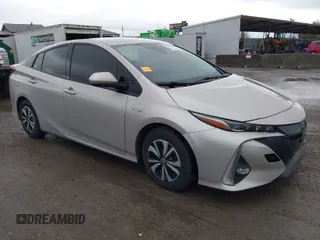 2017 Toyota Prius Plus with VIN JTDKARFP0H3045738, listed as a IAAI auction lot 41156840 with 85,010 mi miles and . Bid and sale history available at DreamBid. Image 1.