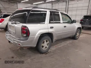 2006 Chevrolet TrailBlazer LS with VIN 1GNDT13S662135807, listed as a IAAI auction lot 41992238 with Not Provided miles and . Bid and sale history available at DreamBid. Image 4.