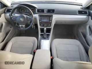 2012 Volkswagen Passat SE z VIN 1VWBH7A31CC108162, wystawiony jako Copart lot #49001885 z przebiegiem 104 309 mil mil oraz Szkoda całkowita • Salvage title. Historia ofert i sprzedaży dostępna na DreamBid. Obrazek 8.