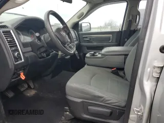 2017 Ram 1500 SLT z VIN 1C6RR7GT7HS609177, wystawiony jako Copart lot #50203465 z przebiegiem 100 208 mil mil oraz Szkoda całkowita • Salvage title. Historia ofert i sprzedaży dostępna na DreamBid. Obrazek 7.