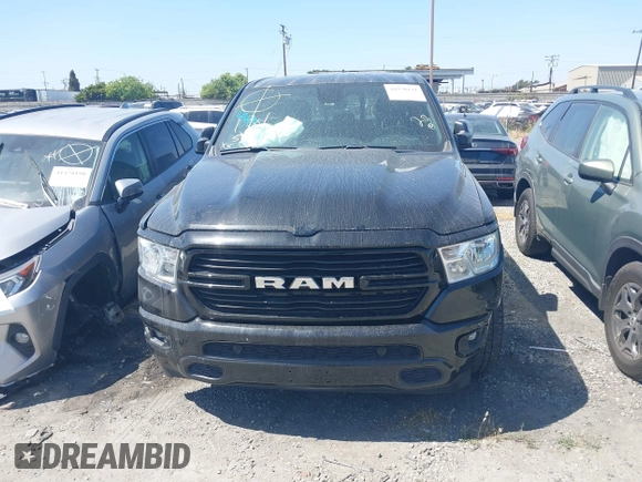 2021 Ram 1500 Big Horn z VIN 1C6SRFFT3MN791921, wystawiony jako IAAI lot #41970131 z przebiegiem 60 901 mil mil oraz . Historia ofert i sprzedaży dostępna na DreamBid. Obrazek 13.
