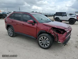 2022 Toyota RAV4 XLE Premium with VIN 2T3C1RFV5NW226684, listed as a Copart auction lot 42021355 with 19,722 mi miles and Salvage Title. Bid and sale history available at carsss.com. Image 4.
