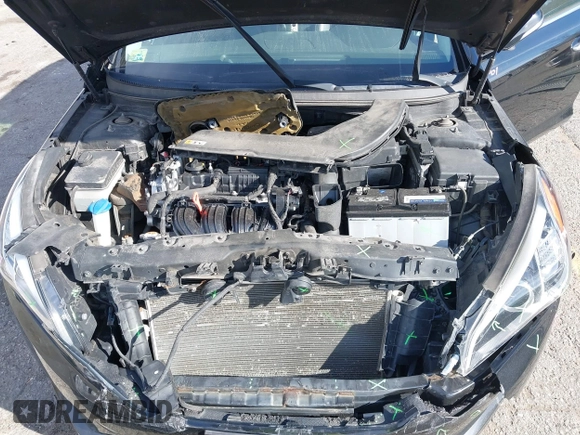 2015 Hyundai Sonata Limited with VIN 5NPE34AF4FH082978, listed as a IAAI auction lot 40717431 with 84,870 mi miles and . Bid and sale history available at carsss.com. Image 10.