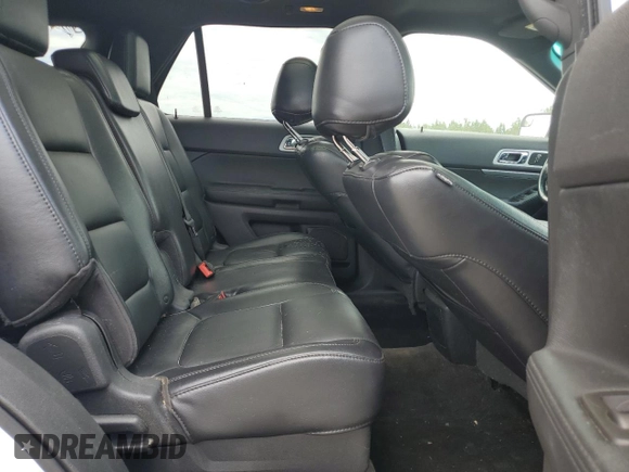 2012 Ford Explorer XLT z VIN 1FMHK7D84CGA70887, wystawiony jako Copart lot #55774075 z przebiegiem 198 628 mil mil oraz Czysty tytuł • Clean title. Historia ofert i sprzedaży dostępna na DreamBid. Obrazek 11.