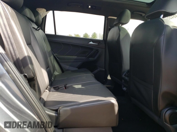 2022 Volkswagen Tiguan SE R-Line Black with VIN 3VV8B7AX2NM051233, listed as a Copart auction lot 54546455 with 61,848 mi miles and Salvage title. Bid and sale history available at DreamBid. Image 11.