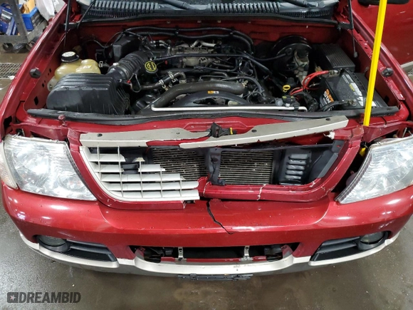 2004 Ford Explorer Eddie Bauer with VIN 1FMDU74W04UB84038, listed as a Copart auction lot 86359014 with 265,988 mi miles and Salvage Title. Bid and sale history available at carsss.com. Image 12.