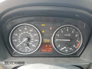 2007 BMW 3 Series 328i z VIN WBAWB33577PV70332, wystawiony jako Copart lot #59119955 z przebiegiem 149 705 mil mil oraz Szkoda całkowita • Salvage title. Historia ofert i sprzedaży dostępna na DreamBid. Obrazek 9.