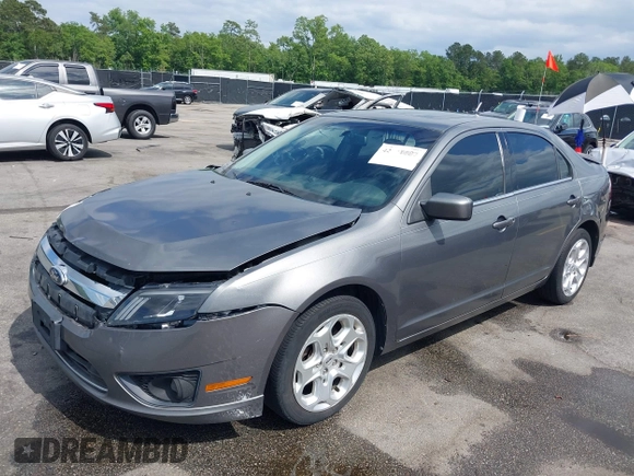 2010 Ford Fusion SE with VIN 3FAHP0HAXAR165167, listed as a IAAI auction lot 42148887 with 332,598 mi miles and . Bid and sale history available at carsss.com. Image 2.