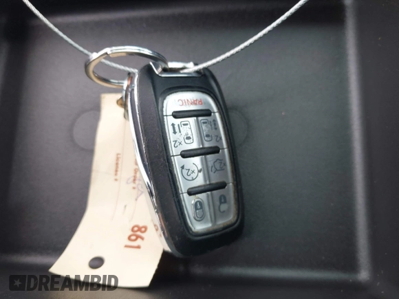 2021 Chrysler Voyager LXi with VIN 2C4RC1DG5MR532190, listed as a IAAI auction lot 42007631 with 101,280 mi miles and . Bid and sale history available at DreamBid. Image 11.