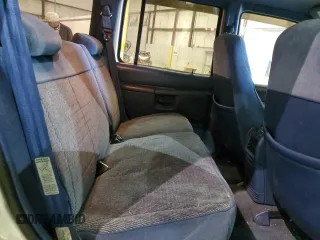 1995 Ford Explorer Eddie Bauer с VIN 1FMDU34X8SUA46374, выставлен на аукционе Copart как лот 43760355 с пробегом 157 174 миль миль и На запчасти • Non repairable. История ставок и продаж доступна на DreamBid. Изображение 11.