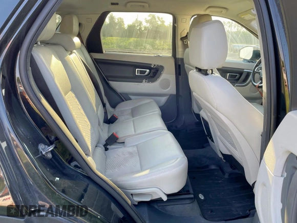2019 Land Rover Discovery Sport SE with VIN SALCP2FX8KH789813, listed as a Copart auction lot 54988785 with 92,657 mi miles and Clean Title. Bid and sale history available at carsss.com. Image 6.