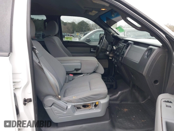 2013 Ford F-150 XL z VIN 1FTFW1EF1DFA01110, wystawiony jako IAAI lot #41729288 z przebiegiem 257 963 mil mil oraz . Historia ofert i sprzedaży dostępna na DreamBid. Obrazek 5.