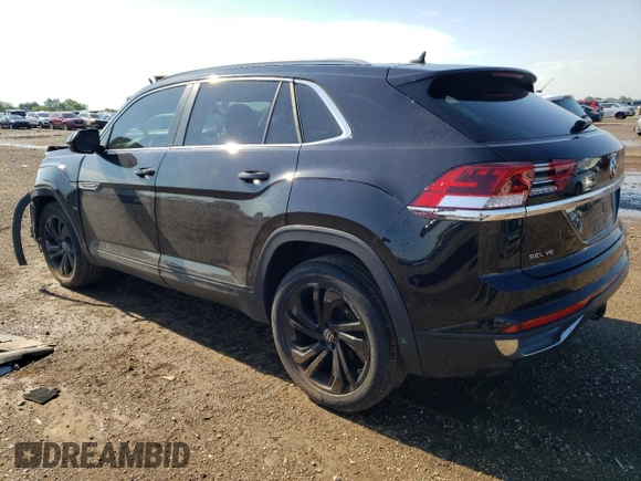 2021 Volkswagen Atlas SEL with VIN 1V2BE2CA2MC227512, listed as a Copart auction lot 71352354 with 34,240 mi miles and Non repairable. Bid and sale history available at DreamBid. Image 2.