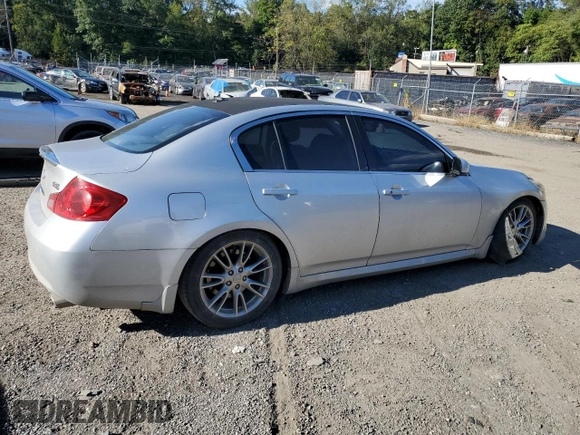 2007 Infiniti G35 Journey with VIN JNKBV61E67M724767, listed as a Copart auction lot 74727164 with 177,423 mi miles and Salvage Title. Bid and sale history available at DreamBid. Image 3.