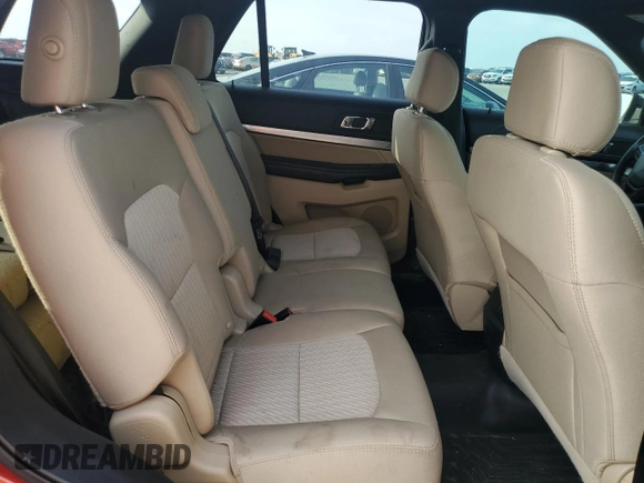 2017 Ford Explorer z VIN 1FM5K8BH0HGC65307, wystawiony jako Copart lot #52743665 z przebiegiem 111 781 mil mil oraz Szkoda całkowita • Salvage title. Historia ofert i sprzedaży dostępna na DreamBid. Obrazek 11.