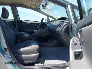 2014 Toyota Prius with VIN JTDKN3DP4E3055544, listed as a IAAI auction lot 42553870 with 94,335 mi miles and . Bid and sale history available at DreamBid. Image 5.