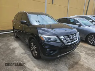 2017 Nissan Pathfinder SV z VIN 5N1DR2MN2HC902650, wystawiony jako Copart lot #60108425 z przebiegiem 139 223 mil mil oraz Czysty tytuł • Clean title. Historia ofert i sprzedaży dostępna na DreamBid. Obrazek 1.