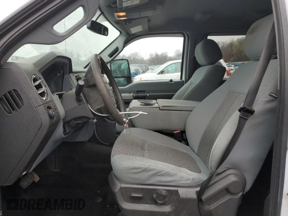 2014 Ford F-250 XL z VIN 1FT7W2B6XEEA28599, wystawiony jako Copart lot #51994895 z przebiegiem 108 388 mil mil oraz Szkoda całkowita • Salvage title. Historia ofert i sprzedaży dostępna na DreamBid. Obrazek 7.