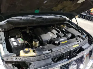 2004 Nissan Titan LE with VIN 1N6AA07B24N517623, listed as a Copart auction lot 46680665 with 217,639 mi miles and Clean Title. Bid and sale history available at carsss.com. Image 11.