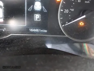 2018 Nissan Kicks SV with VIN 3N1CP5CU9JL541141, listed as a IAAI auction lot 41723052 with 164,461 mi miles. Bid and sale history available at carsss.com. Image 16.