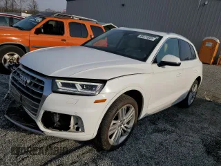 2018 Audi Q5 Premium Plus with VIN WA1BNAFY6J2107020, listed as a Copart auction lot 48571845 with 80,242 mi miles and Salvage Title. Bid and sale history available at carsss.com. Image 1.