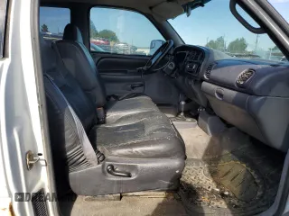 1998 Dodge Ram 2500 with VIN 3B7KF22Z3WG105585, listed as a Copart auction lot 68866854 with 181,466 mi miles and Salvage Title. Bid and sale history available at carsss.com. Image 7.