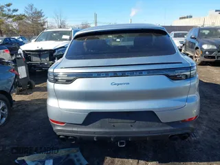 2021 Porsche Cayenne z VIN WP1BA2AY8MDA42886, wystawiony jako IAAI lot #41465968 z przebiegiem 17 062 mil mil oraz . Historia ofert i sprzedaży dostępna na DreamBid. Obrazek 16.