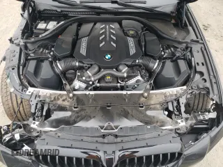 2021 BMW 5 Series M550i xDrive z VIN WBA13BK0XMCF46927, wystawiony jako Copart lot #72636684 z przebiegiem 31 044 mil mil oraz Czysty tytuł • Clean title. Historia ofert i sprzedaży dostępna na DreamBid. Obrazek 12.