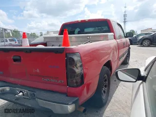 2005 Chevrolet Silverado 1500 LT with VIN 2GCEC19T251300621, listed as a IAAI auction lot 41929100 with 1 mi miles. Bid and sale history available at carsss.com. Image 4.