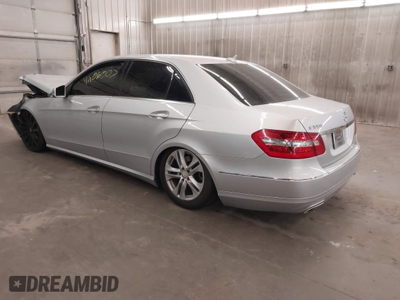 2011 Mercedes-Benz E 550 Luxury с VIN WDDHF7CBXBA346597, выставлен на аукционе IAAI как лот 42060007 с пробегом 120 123 миль миль и . История ставок и продаж доступна на DreamBid. Изображение 3.