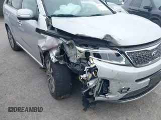 2015 Kia Sorento SX with VIN 5XYKWDA73FG633458, listed as a IAAI auction lot 41728711 with 74,160 mi miles. Bid and sale history available at carsss.com. Image 6.