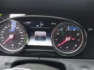 2017 Mercedes-Benz E 300 Luxury with VIN WDDZF4KB8HA104128, listed as a IAAI auction lot 41540792 with 94,412 mi miles and . Bid and sale history available at DreamBid. Image 7.