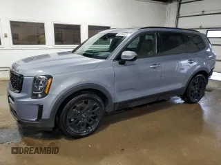 2022 Kia Telluride SX with VIN 5XYP5DHC1NG198157, listed as a Copart auction lot 62255655 with 71,508 mi miles and Salvage title. Bid and sale history available at DreamBid. Image 1.