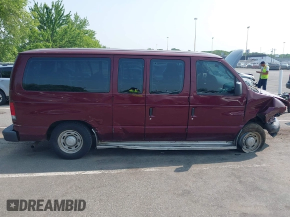 2006 Ford Econoline Passenger XL with VIN 1FMRE11W86DA26988, listed as a IAAI auction lot 42447988 with 128,093 mi miles and . Bid and sale history available at DreamBid. Image 13.