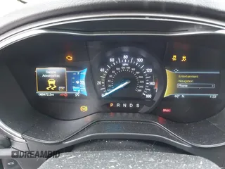 2019 Ford Fusion SE with VIN 3FA6P0HD0KR136232, listed as a IAAI auction lot 42015102 with 66,472 mi miles. Bid and sale history available at carsss.com. Image 7.