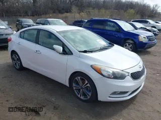 2015 Kia Forte EX with VIN KNAFX4A83F5332511, listed as a IAAI auction lot 41919637 with 151,103 mi miles. Bid and sale history available at carsss.com. Image 1.