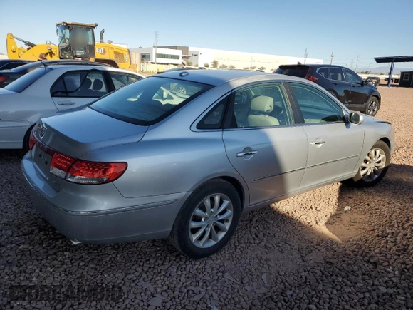 2007 Hyundai Azera SE z VIN KMHFC46F57A205043, wystawiony jako Copart lot #49531885 z przebiegiem 107 272 mil mil oraz Czysty tytuł • Clean title. Historia ofert i sprzedaży dostępna na DreamBid. Obrazek 3.