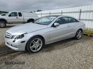 2011 Mercedes-Benz E 350 with VIN WDDKJ5GB1BF115884, listed as a Copart auction lot 51782655 with 150,274 mi miles and Salvage title. Bid and sale history available at DreamBid. Image 1.