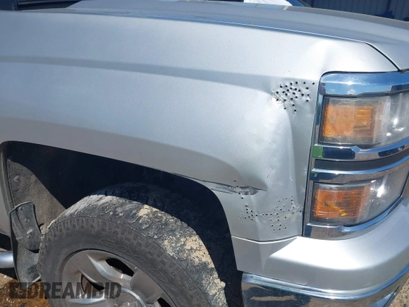 2015 Chevrolet Silverado 1500 LTZ with VIN 3GCUKSEC6FG510061, listed as a IAAI auction lot 40384385 with 156,882 mi miles. Bid and sale history available at carsss.com. Image 19.