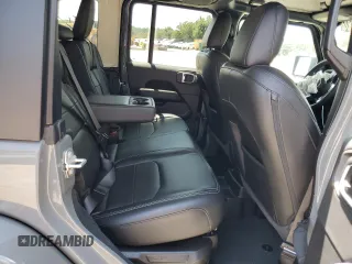 2023 Jeep Wrangler Sahara с VIN 1C4JJXP69PW698930, выставлен на аукционе Copart как лот 66679874 с пробегом 9 161 миль миль и Списание • Salvage title. История ставок и продаж доступна на DreamBid. Изображение 11.