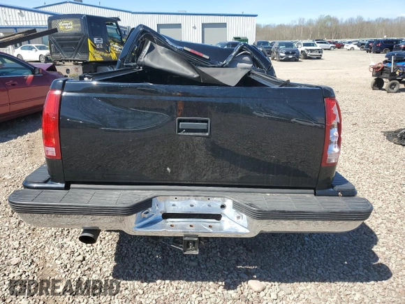 1996 Chevrolet Silverado 1500 with VIN 1GCEC14R3TZ136733, listed as a Copart auction lot 54384725 with 113,939 mi miles and Salvage Title. Bid and sale history available at DreamBid. Image 6.