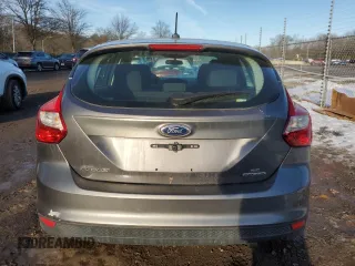 2014 Ford Focus SE with VIN 1FADP3K2XEL367335, listed as a Copart auction lot 48948755 with Not Provided miles and Non Repairable. Bid and sale history available at carsss.com. Image 6.