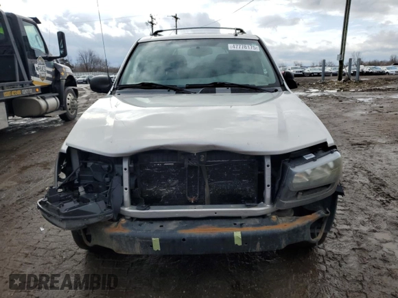 2007 Chevrolet TrailBlazer LS with VIN 1GNDT13S772221905, listed as a Copart auction lot 47778175 with 189,854 mi miles and Clean Title. Bid and sale history available at DreamBid. Image 5.