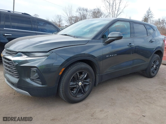 2020 Chevrolet Blazer LT with VIN 3GNKBBRA9LS595817, listed as a IAAI auction lot 41833151 with 104,486 mi miles. Bid and sale history available at carsss.com. Image 17.